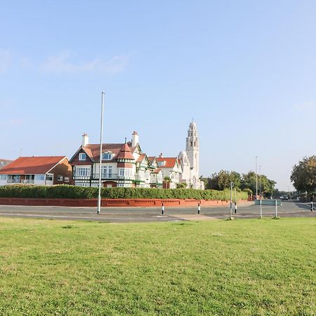 6D Clifton Drive Βίλα Lytham St Annes Εξωτερικό φωτογραφία